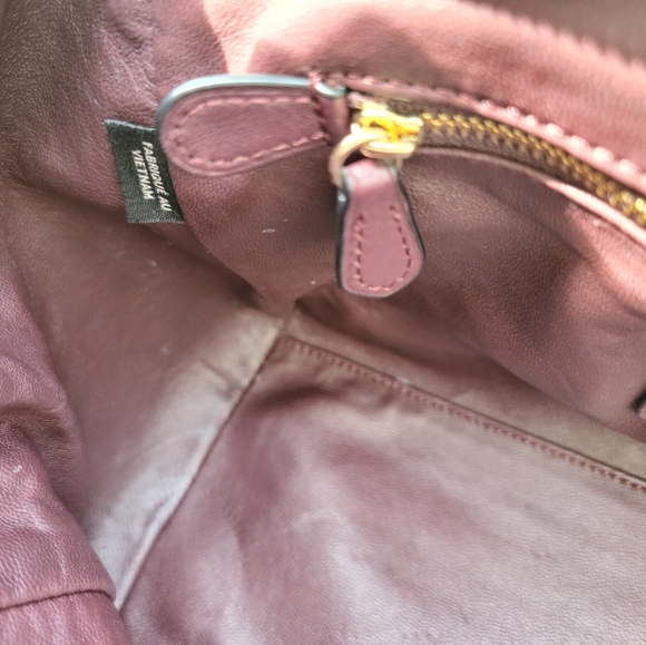 COACH - Picture 9 of 12